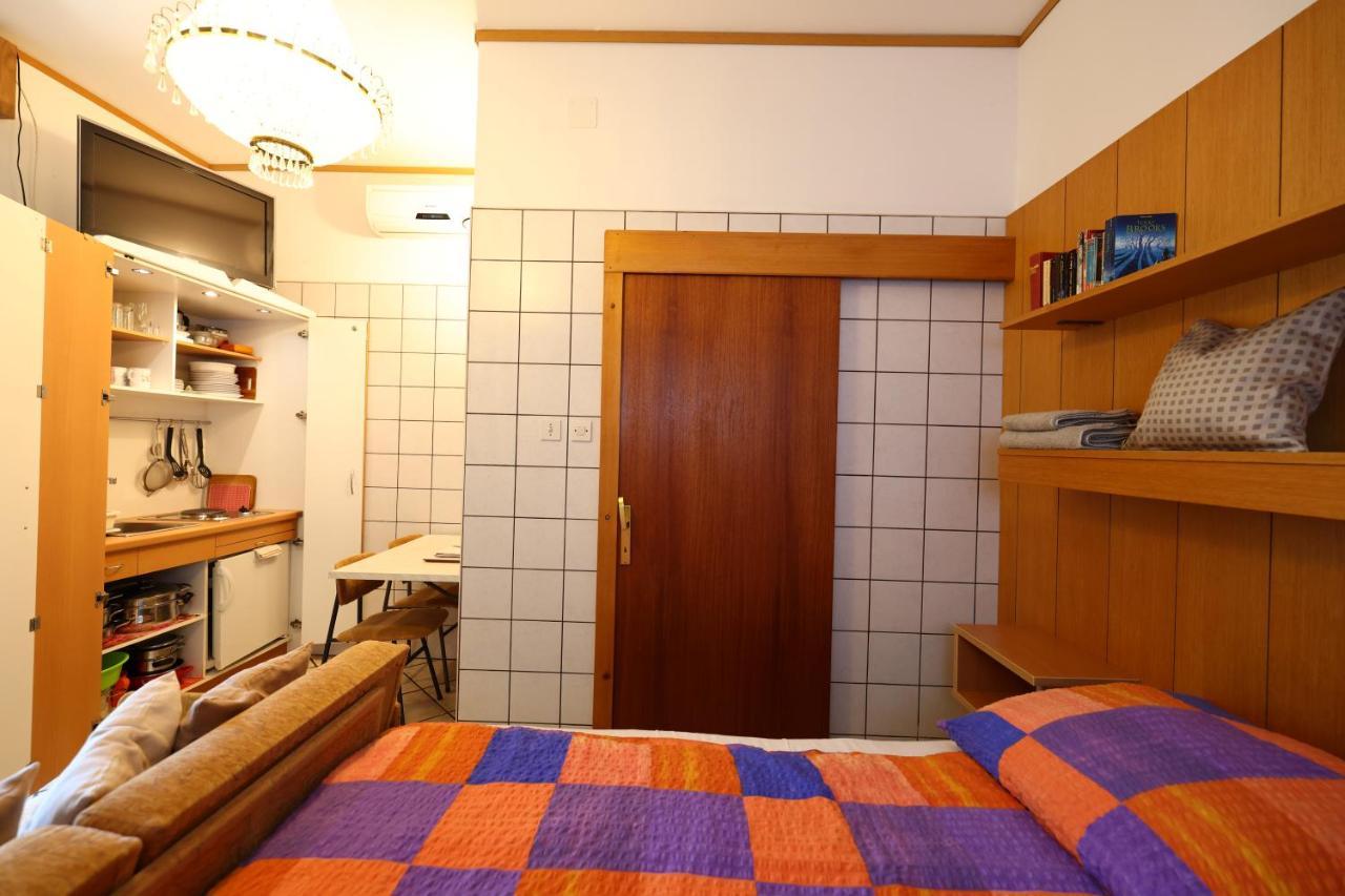 Apartments Pika クルク エクステリア 写真